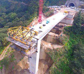 Viadukt Interlomas, Huixquilucan, Mexiko