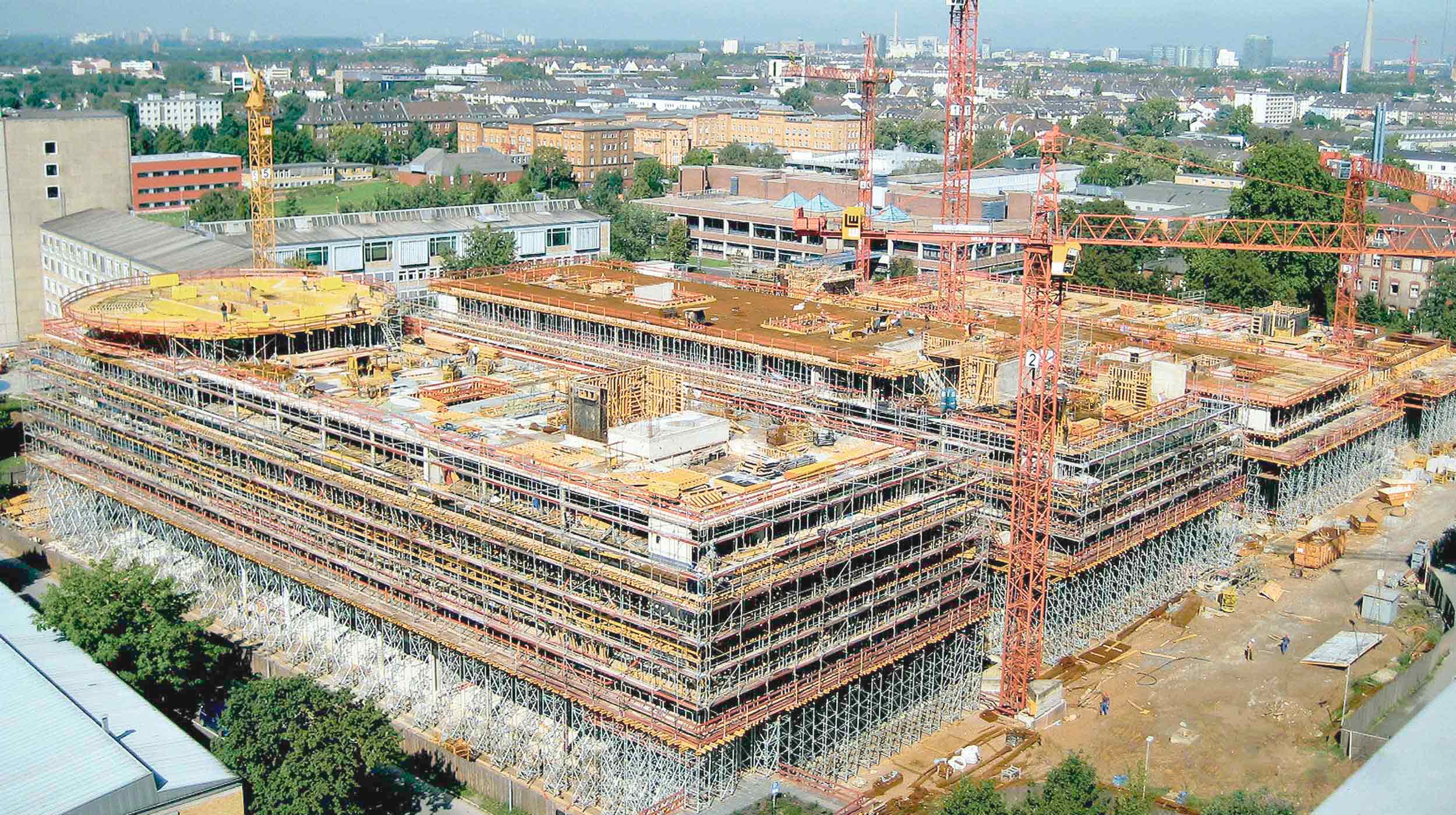 Das neue Medizinische Zentrum II ist der Schlüssel für die Umstrukturierung und Modernisierung des Universitätsklinikums Düsseldorf.