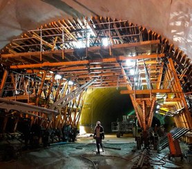 Tunnel Verbin-Dungsstrecke Compostela, Nayarit, Mexiko