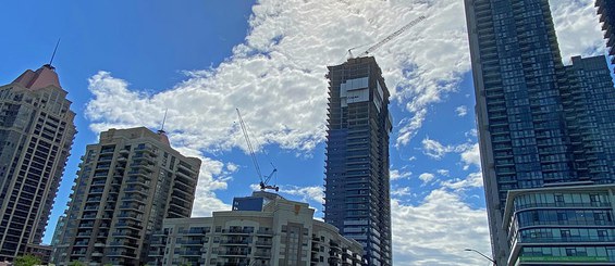 Wesley Tower, Mississauga, Kanada