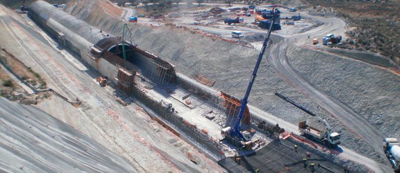 Tunnelkonstruktion in offener Bauweise