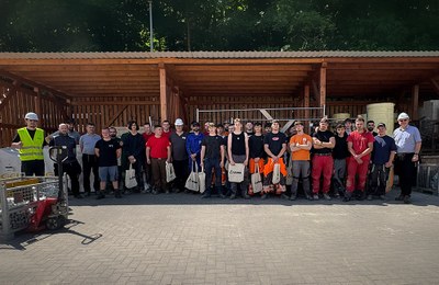 Praxisnahes Lernen: ULMA vermittelt ZÜBLIN-Auszubildenden Einblicke in moderne Schalungstechnik