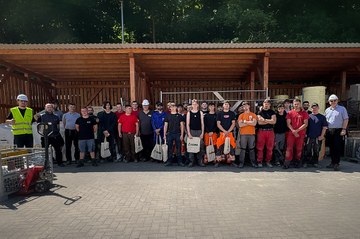 Praxisnahes Lernen: ULMA vermittelt ZÜBLIN-Auszubildenden Einblicke in moderne Schalungstechnik